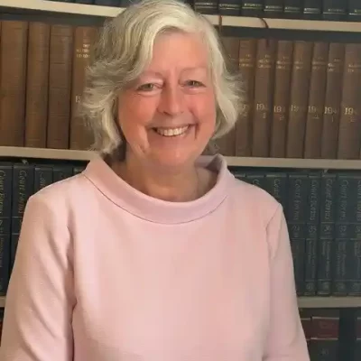 Sue is a Solicitor in our Private Client Department who advises clients on Wills, Probate, Estate Administration, Powers of Attorney and Court of Protection matters.